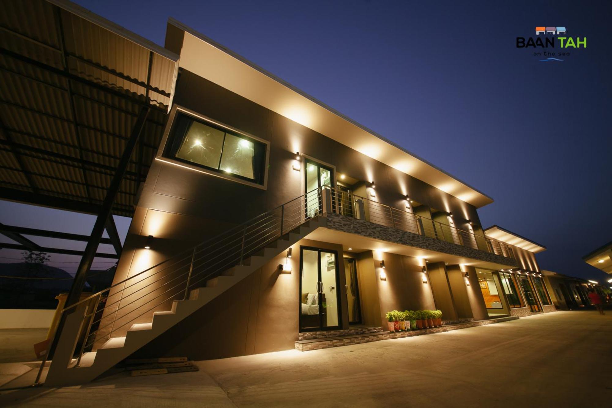 Baan Tah On The Sea Hotel Bang Sare Exterior photo